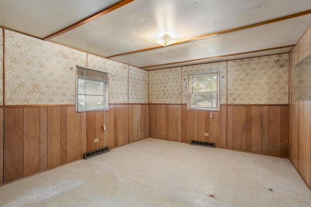 1100 W 10TH STREET, Kaukauna, WI 54130