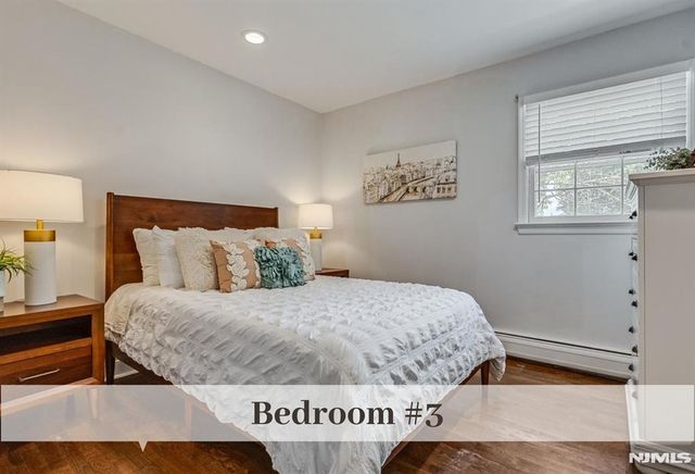 11 Stone Ridge Lane, Ho-ho-kus, NJ 07423