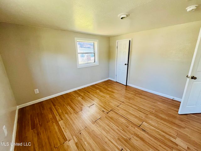 3010 Martin Street, Pascagoula, MS 39581