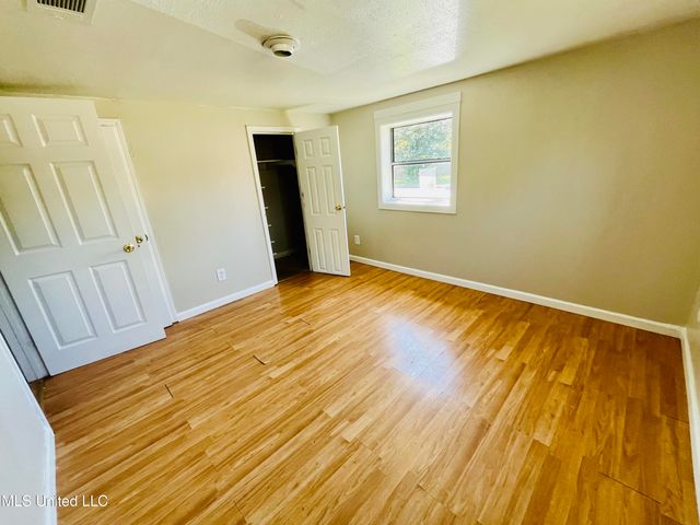 3010 Martin Street, Pascagoula, MS 39581