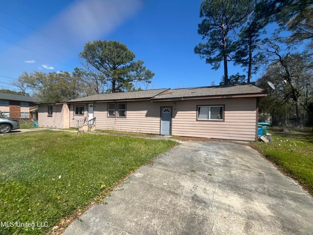 3010 Martin Street, Pascagoula, MS 39581