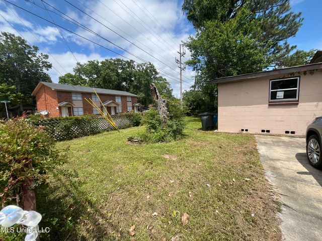 3010 Martin Street, Pascagoula, MS 39581