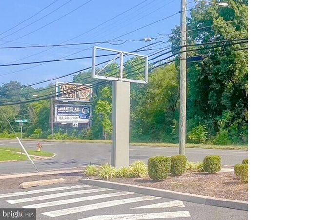 340 S WHITE HORSE PIKE, Berlin, NJ 08009