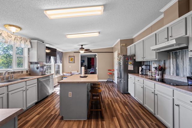 512 Jefferson Trace, Dalton, GA 30721