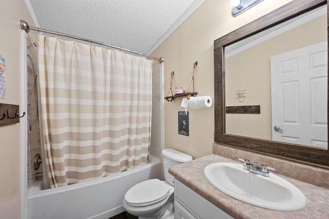 512 Jefferson Trace, Dalton, GA 30721