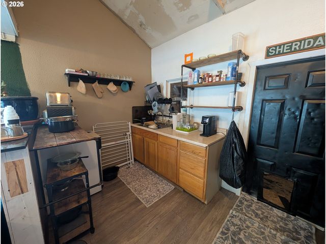 2203 SHERIDAN Dr, Vancouver, WA 98661
