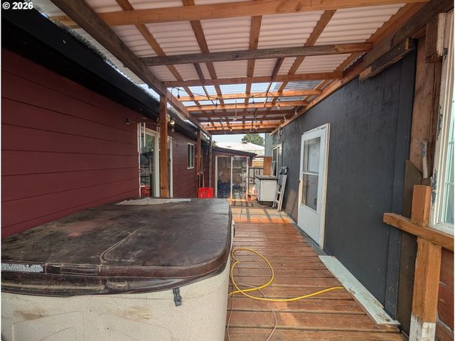 2203 SHERIDAN Dr, Vancouver, WA 98661