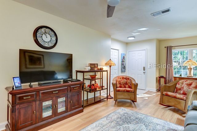 897 Fording Island Rd Apt 809, Bluffton, SC 29910