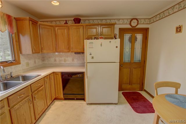 500 Ostrander Road, Elma, NY 14052