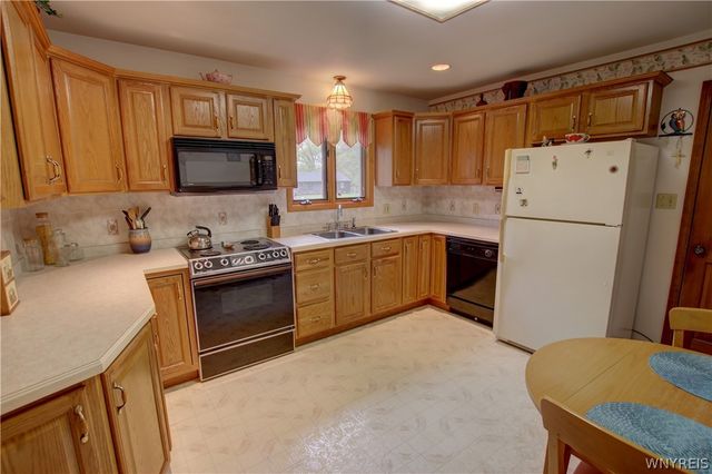 500 Ostrander Road, Elma, NY 14052