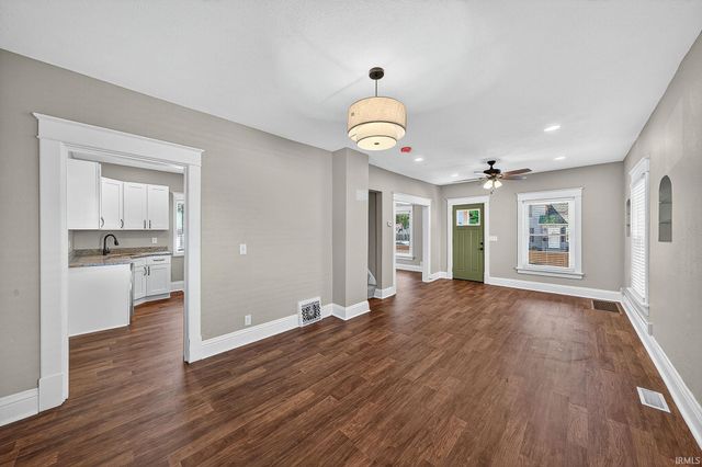 210 E Marion Street, Mishawaka, IN 46545