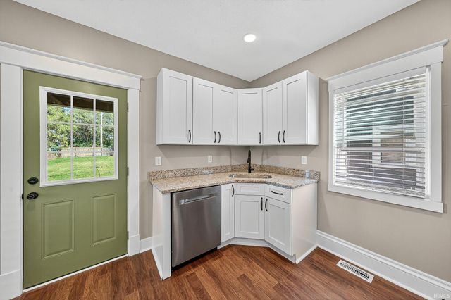 210 E Marion Street, Mishawaka, IN 46545