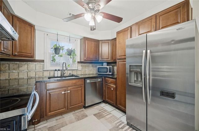 3801 Hazel CT, Virginia Beach, VA 23456