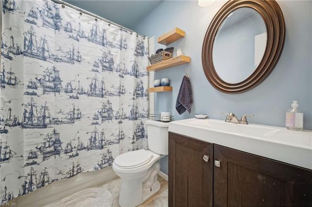 3801 Hazel CT, Virginia Beach, VA 23456