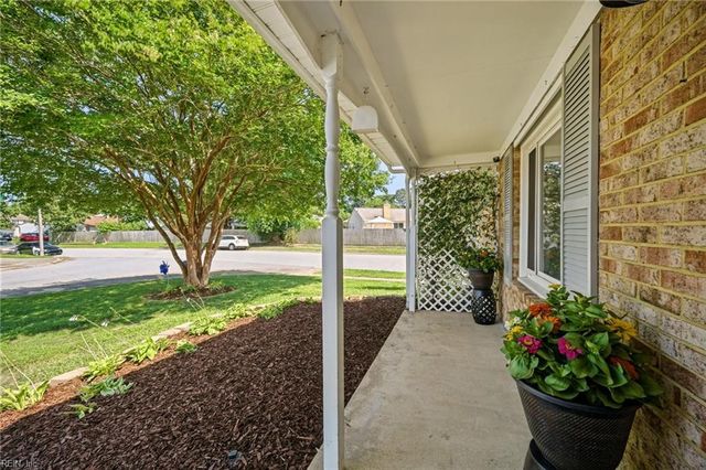 3801 Hazel CT, Virginia Beach, VA 23456