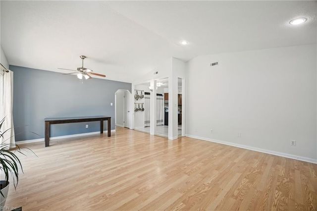 3801 Hazel CT, Virginia Beach, VA 23456