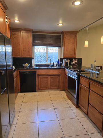 3034 Greenwood Court, Merced, CA 95340