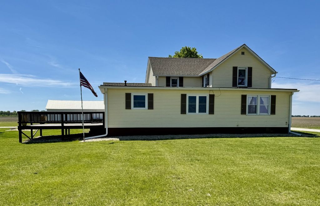 Image 17 of property listing at 18480 Illinois Hwy 78, Annawan, IL 61234