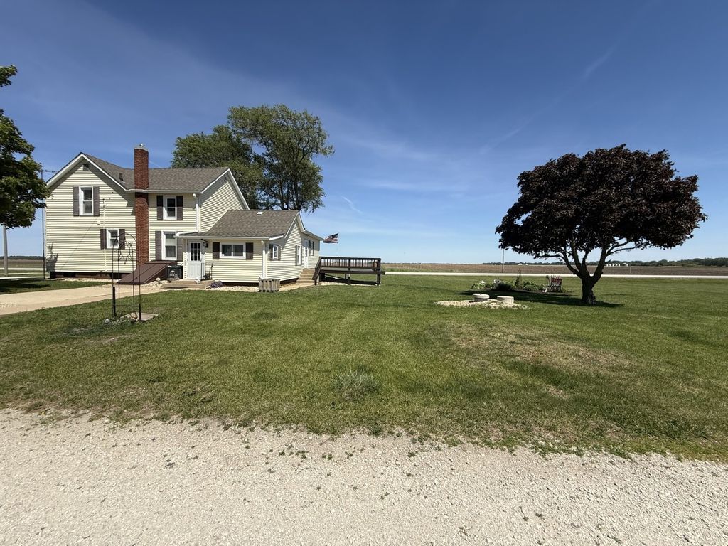 Image 19 of property listing at 18480 Illinois Hwy 78, Annawan, IL 61234