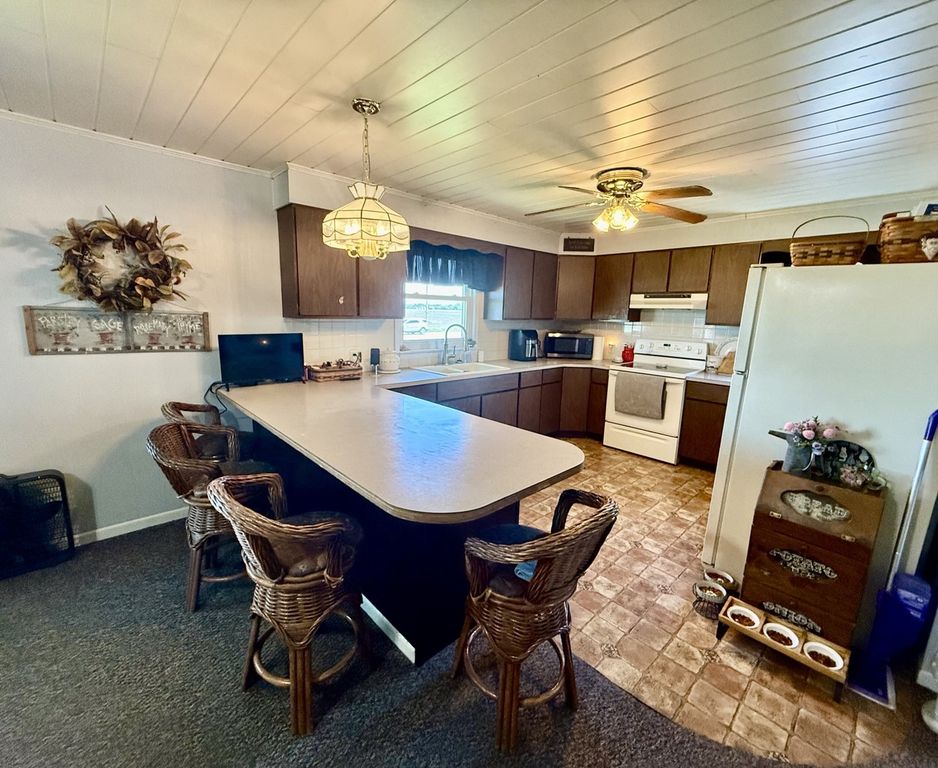 Image 27 of property listing at 18480 Illinois Hwy 78, Annawan, IL 61234