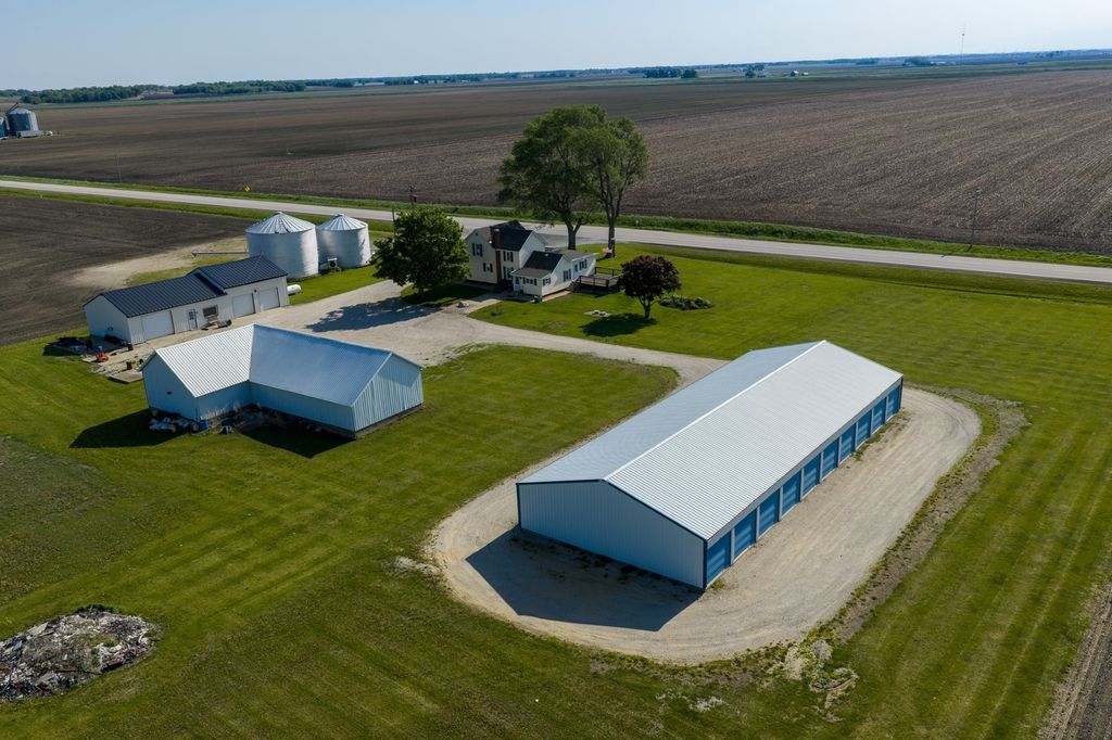 Image 5 of property listing at 18480 Illinois Hwy 78, Annawan, IL 61234