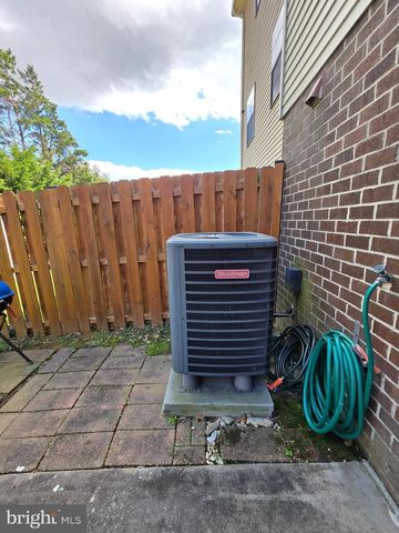 10 CASEY CT, Baltimore, MD 21228