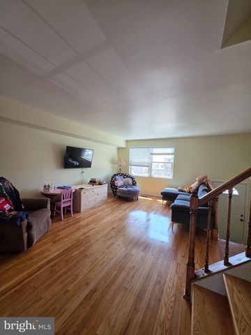 10 CASEY CT, Baltimore, MD 21228