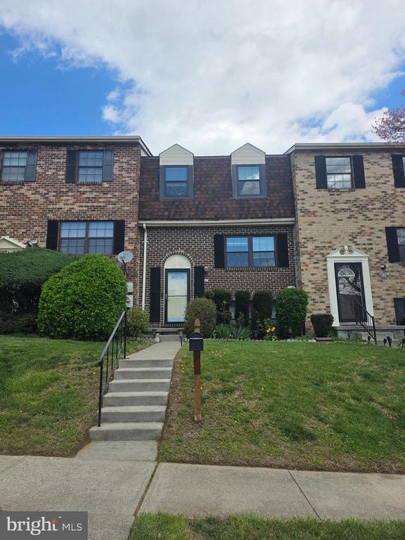 10 CASEY CT, Baltimore, MD 21228