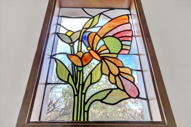 18263 Lake Forest Dr, Penn Valley, CA 95946