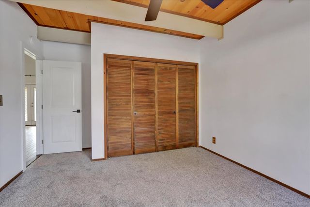 18263 Lake Forest Dr, Penn Valley, CA 95946