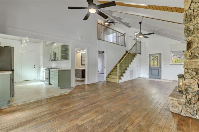 18263 Lake Forest Dr, Penn Valley, CA 95946