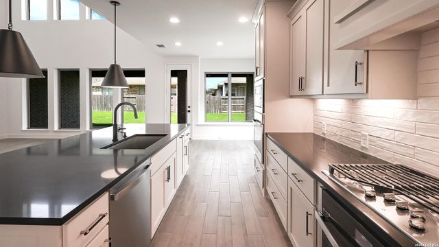 641 Borchers Blvd, New Braunfels, TX 78132