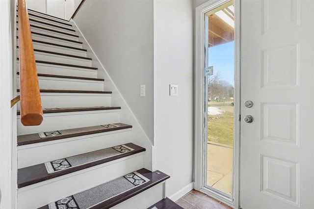 3113 Sturgeon Bay Avenue, Portage, MI 49024