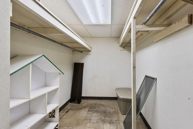 3401 Farmington Road, Lexington, KY 40502