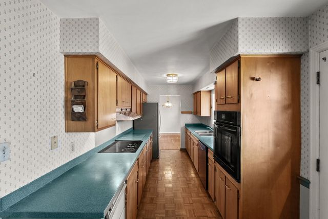 3401 Farmington Road, Lexington, KY 40502