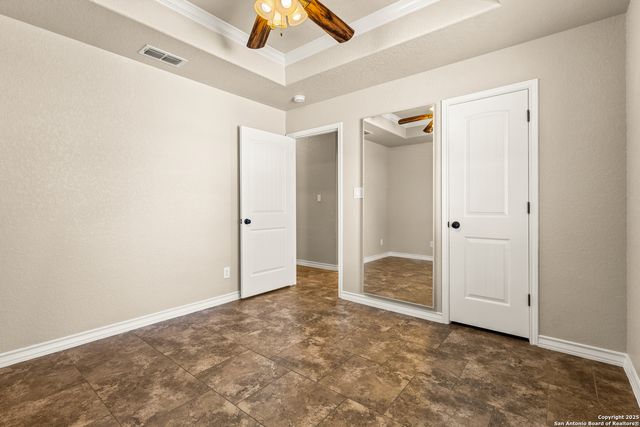 156 Vintage Ranch, La Vernia, TX 78121