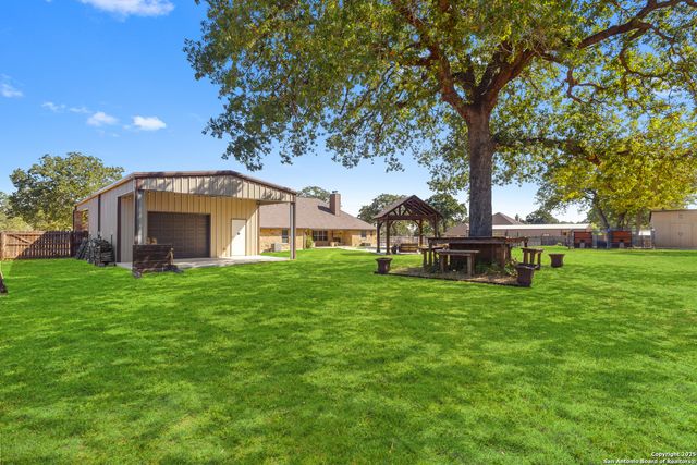 156 Vintage Ranch, La Vernia, TX 78121