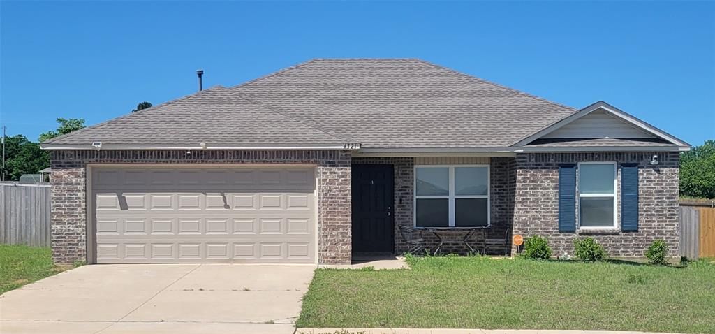 4321 Winding Brook, Harrah, OK 73045