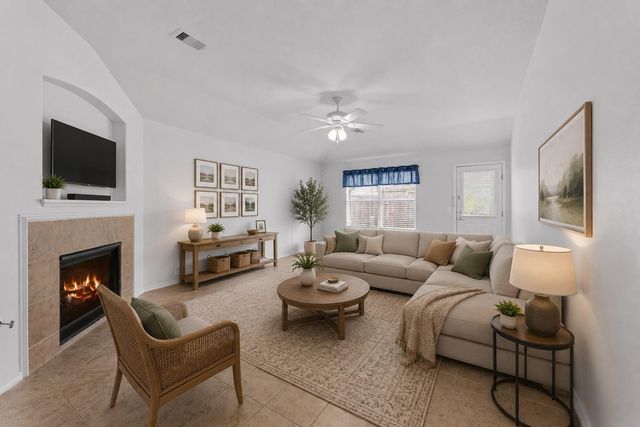 2744 Woodspring Acres Drive, Kingwood, TX 77345