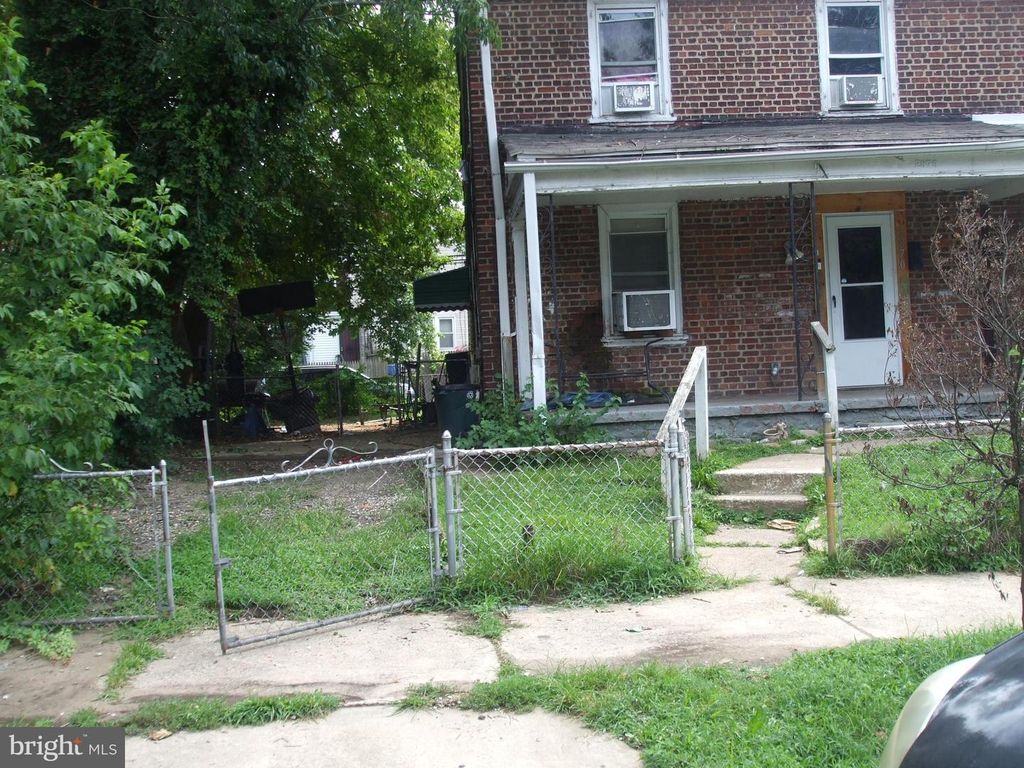 2870 KANSAS RD, Camden, NJ 08104