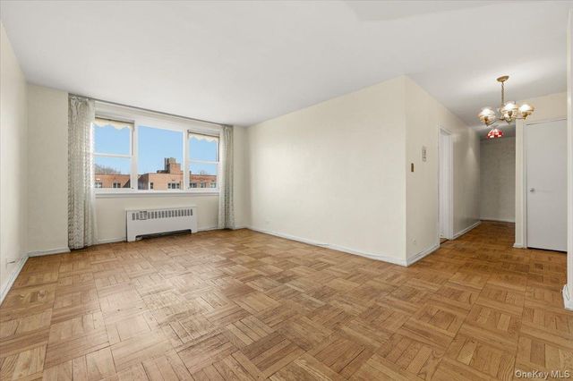 80 Knolls Crescent 6B, Bronx, NY 10463