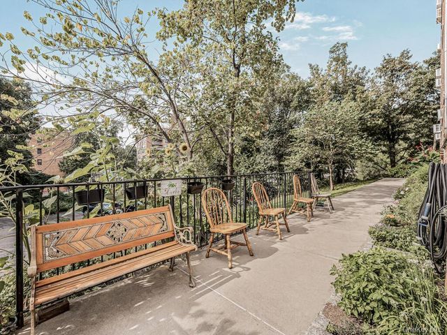 80 Knolls Crescent 6B, Bronx, NY 10463