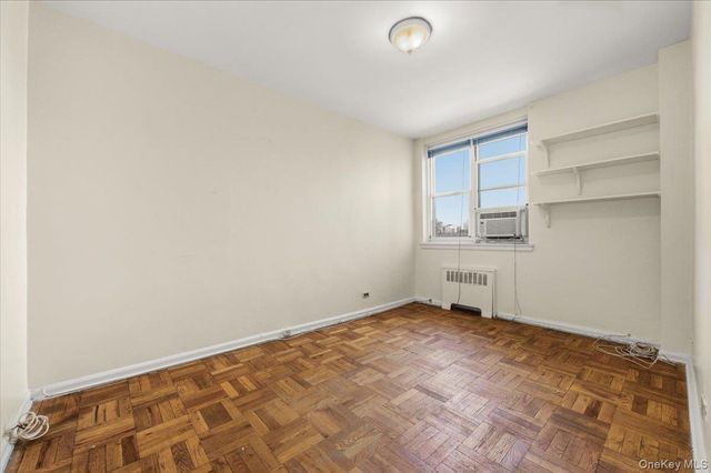 80 Knolls Crescent 6B, Bronx, NY 10463