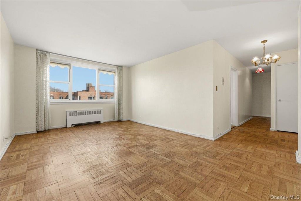 80 Knolls Crescent 6B, Bronx, NY 10463 — photo 2