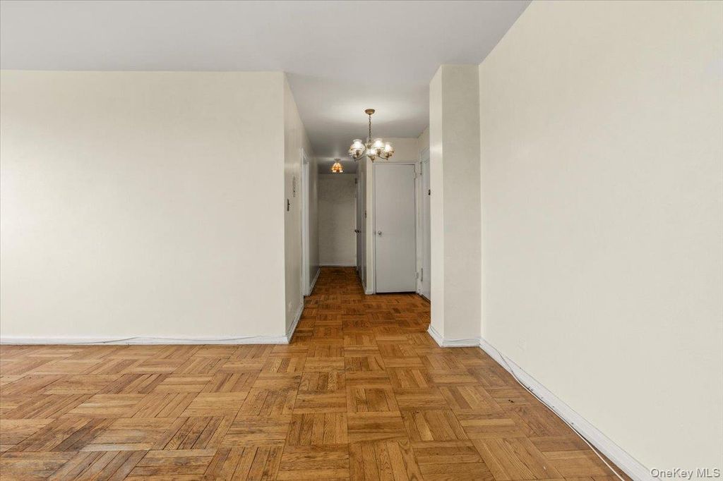 80 Knolls Crescent 6B, Bronx, NY 10463 — photo 4