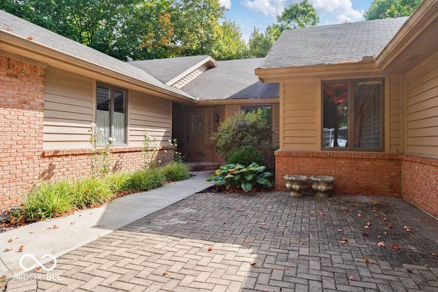 3264 Woodhaven Trail, Kokomo, IN 46902