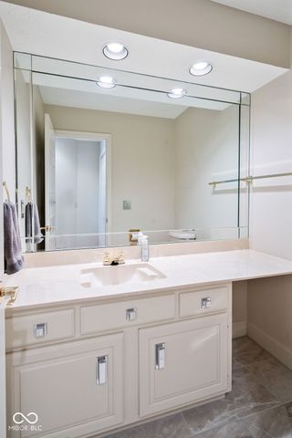 3264 Woodhaven Trail, Kokomo, IN 46902