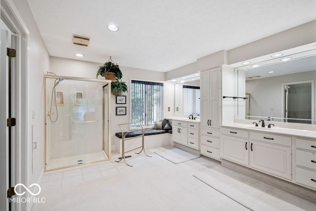 3264 Woodhaven Trail, Kokomo, IN 46902