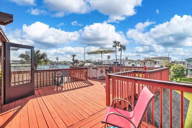 56 Tarpon Street, Bayou Vista, TX 77563