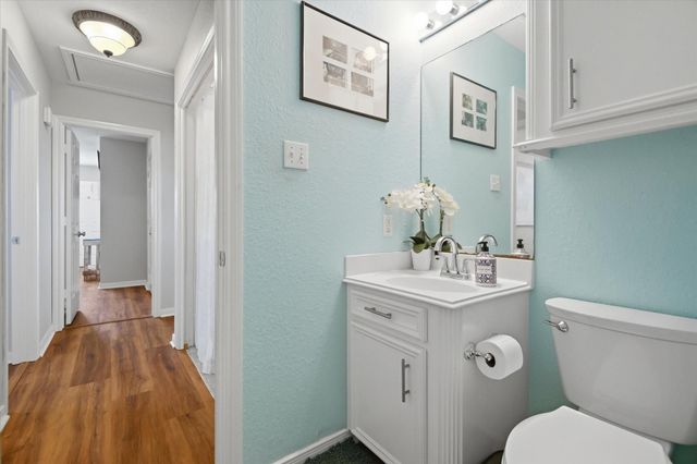 56 Tarpon Street, Bayou Vista, TX 77563